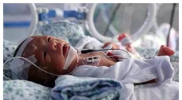 阴道出血|如果孕期发现这5种异常出血情况,立刻去医院!