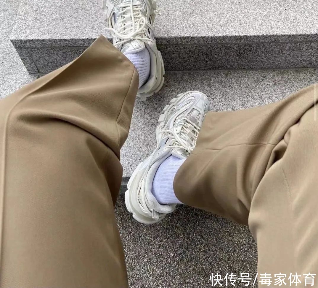 满街DUNK一出门就撞鞋？精选9双冷门好鞋，解决冬季买鞋难