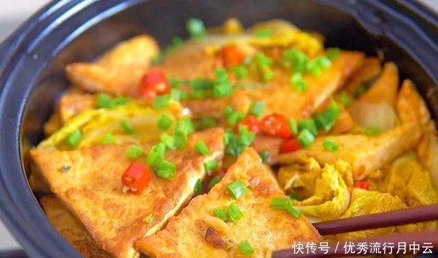 不到|白菜这样做,有菜有蛋有豆腐,出锅汤汁儿都不剩!成本不到10块钱