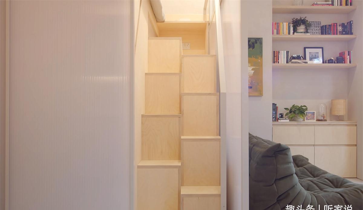 小家|他翻新29㎡蜗居:拆掉隔断做全开放空间,利用3米4层高做夹层卧室