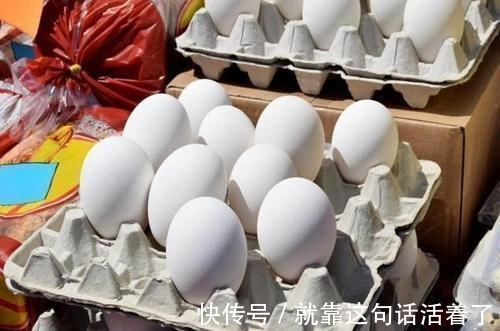 怀孕|怀孕吃“鹅蛋”对胎儿有好处?孕妇再无知,也别拿孩子开玩笑