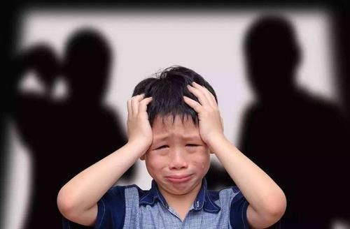 孩子们|'妈妈,我钱丢了',2种妈妈不同做法,多年后孩子相差很明显