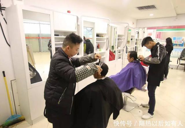 理发店|28元的洗脸除螨,女子结账被收8000元,遇到消费欺诈只能忍气吞声?