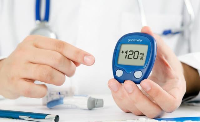 心得|50岁男子,花90天把血糖从10.9稳定到5.7,他的心得是学会了吃饭