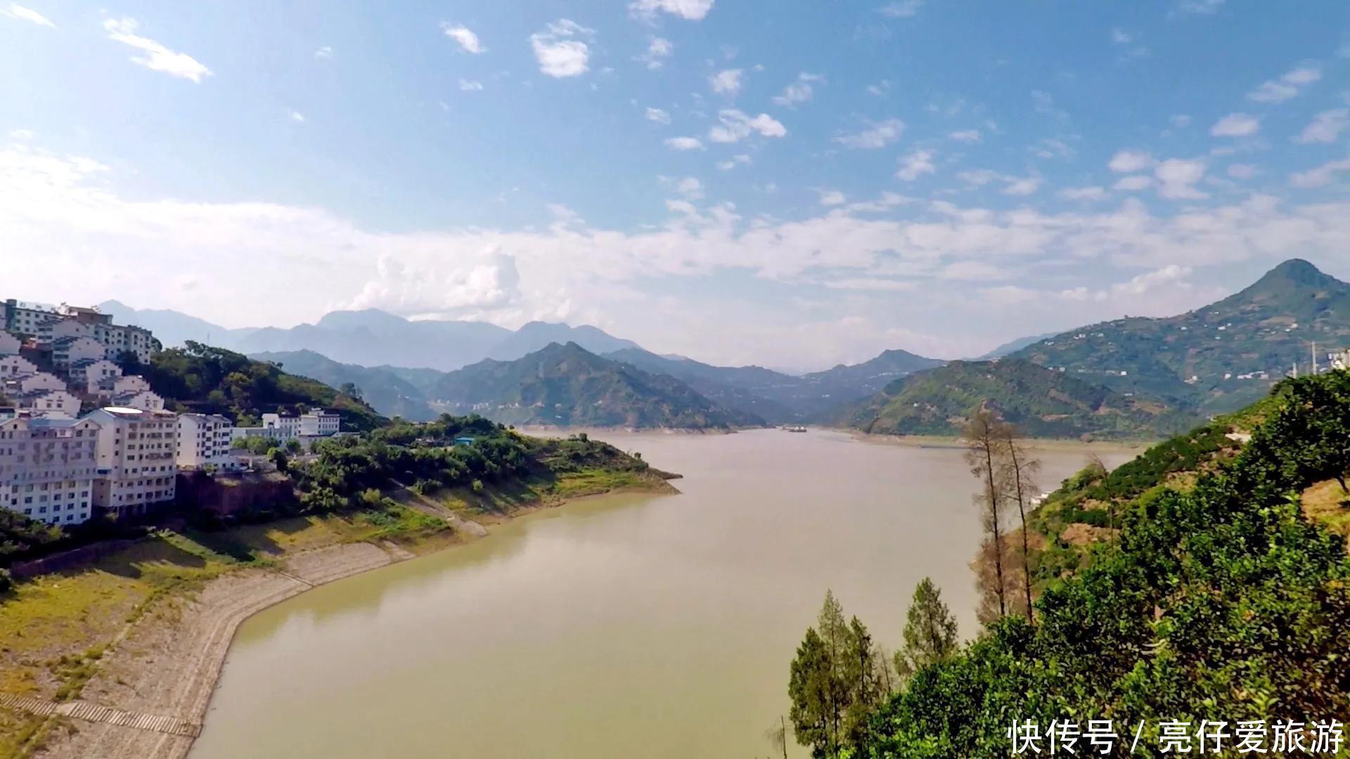 三峡必游地：屈原故里昭君出塞地、香溪宽谷视觉盛宴