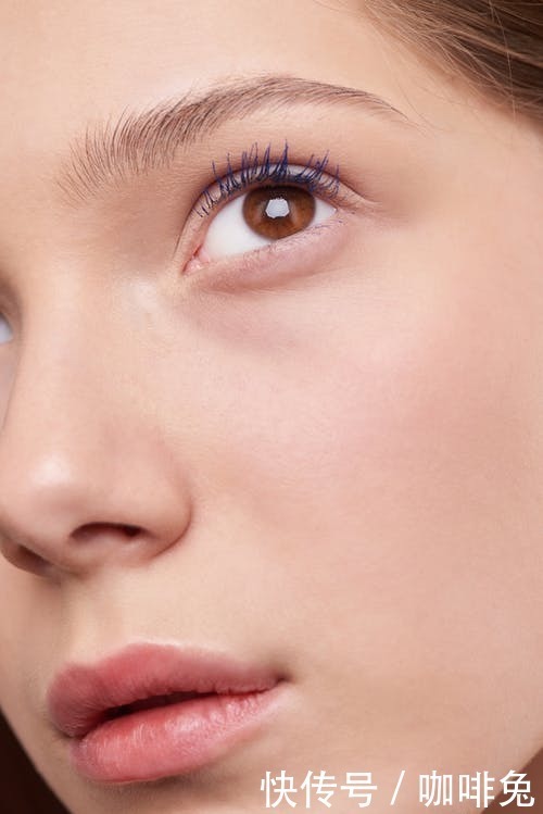 差别|和美颜中的自己最大的差别就是皮肤白了,整个人都不一样了