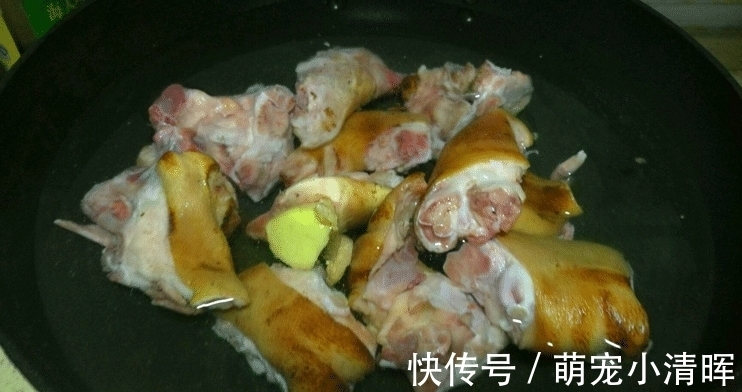砂锅|年夜饭上,不管有钱没钱,都要给家人吃这锅肉,寓意:牛气冲天
