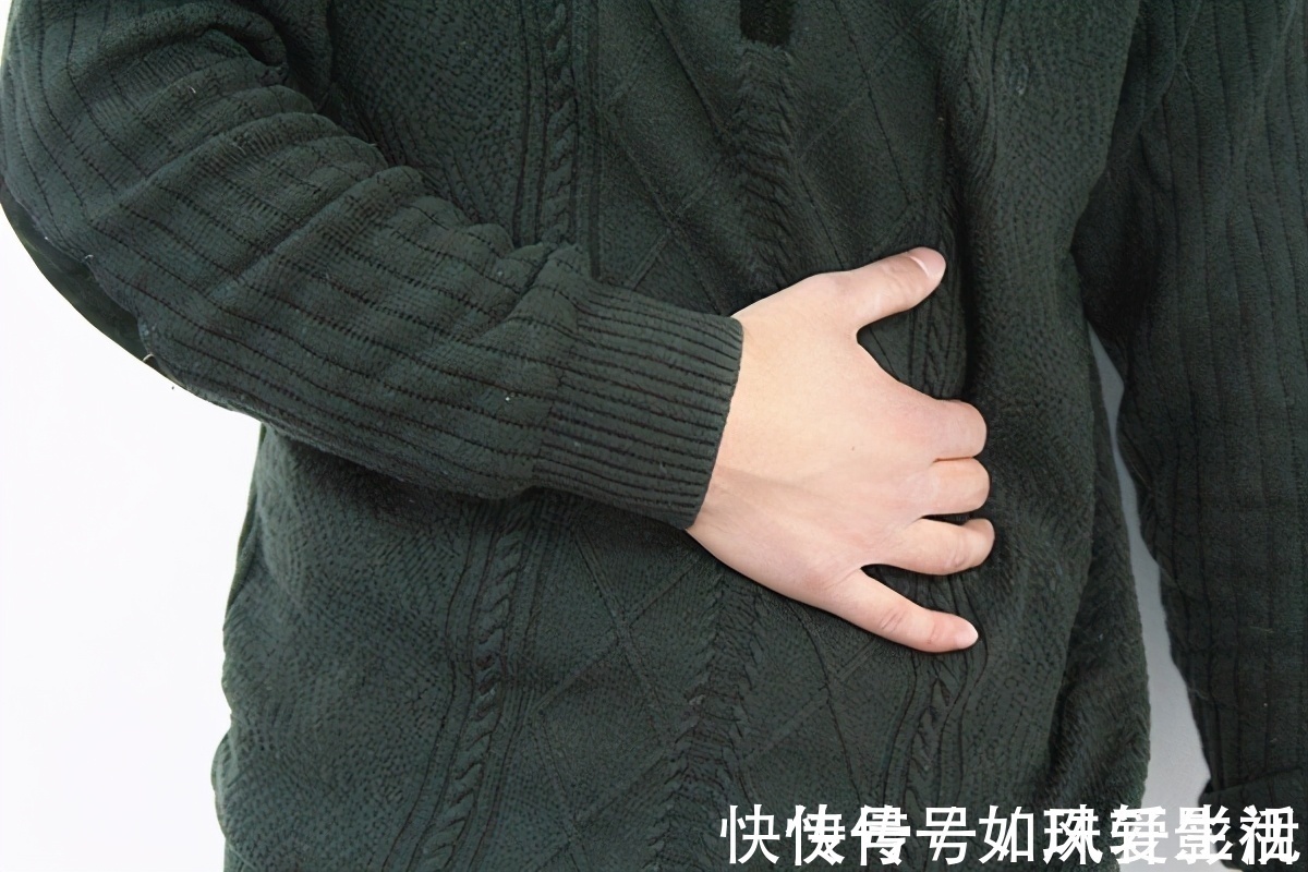 晚饭|每天晚饭时喝一二两白酒，能不能起到养生的作用？医生告诉您