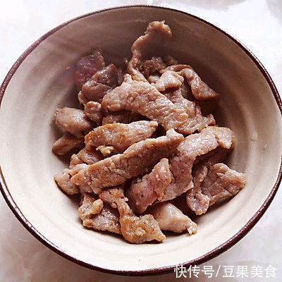 黑木耳|鱼香肉片，不仅做法简单，味道更是无比鲜美