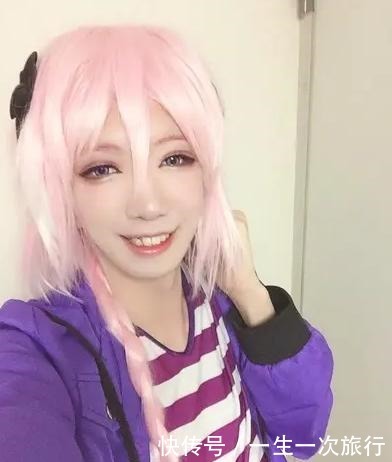 女装大佬发布初次cos照,黑历史大公开,见证变成美少女全过程