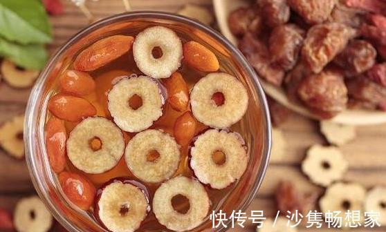 胃寒|红枣熬汤止咳润肺、可治疗胃寒、胃痛,达到保肝排毒等12大功效