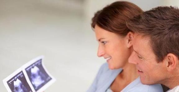 老公|夫妻年龄差越接近这个数,生出的宝宝越聪明,你老公大你几岁