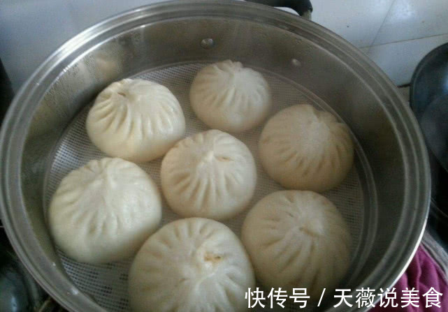 蒸包子切记不可直接上锅蒸，多加“这一步”，包子松软香甜美味！