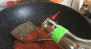 腾讯网|一家四口全部患有癌症, 只因炒菜的时候放了此物