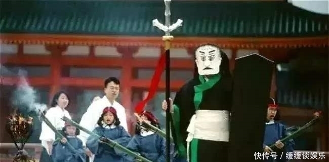 传奇|8万无人问津,到290万成交:一个小玉人的传奇!