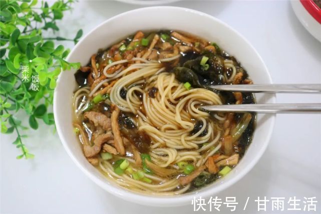 紫菜|降温了，分享一款热乎乎的早餐面，好做好吃，吃一碗浑身暖