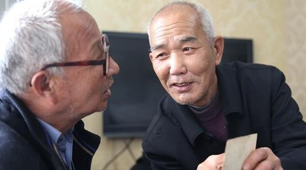 男人|寿命短的男人通常喜欢做四件事,为了健康,不管多喜欢都不做!