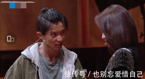 小北|18岁马嘉祺是第三个获得三星的演员,台词功底好,章子怡亲自与他对戏