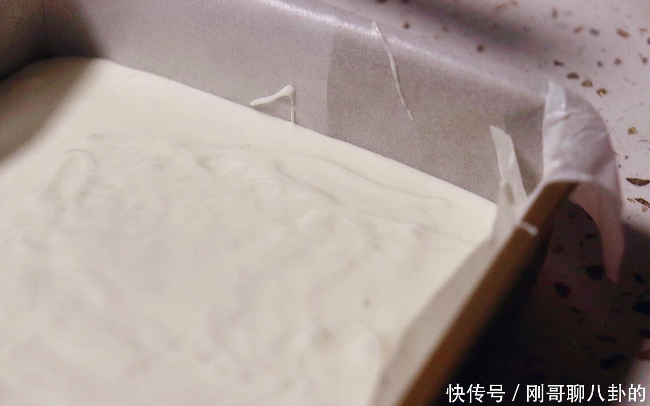 搅拌均匀|让女生失去抵抗力的小甜品,甜甜糯糯浓浓的芝麻香,自己就能做