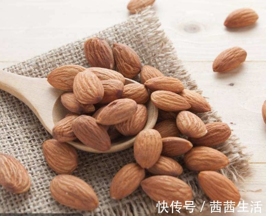 猪血|老掉头发怎么办常吃9种食物,发量不少反增,还乌黑亮丽