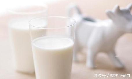 牛奶|牛奶不该这样吃,不利于消化吸收,引起消化不良快告诉家人