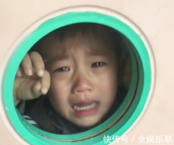 洗衣机|以为小男孩被关洗衣机,妈妈直冲学校,知道真相后,尴尬了