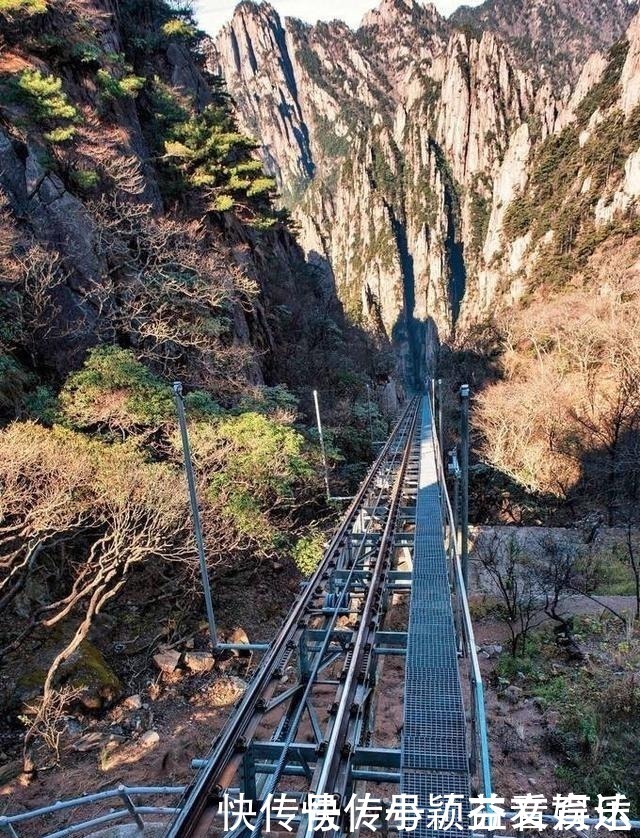 仙境|中国可乘坐电车游览的名山 车行如在云海仙境