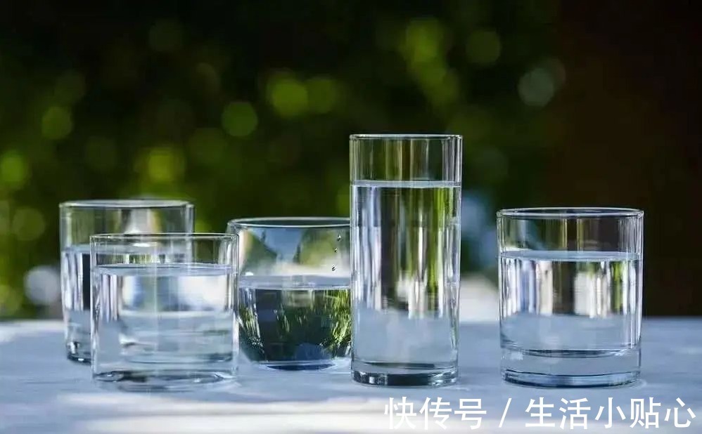 大便|为何越来越多的年轻人出现便秘?若想要便秘快速排出,有什么方法?