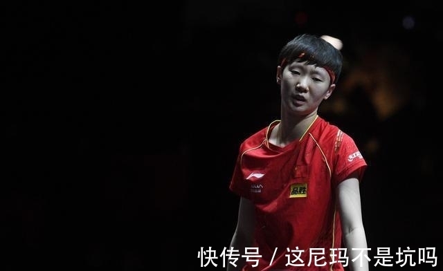 英文|杜凯琹曾让刘诗雯无缘奥运单打，淘汰王曼昱后，采访中为何说英文
