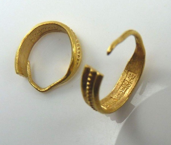 化妆品 女人再邋遢,也别这样戴“黄金耳环”!好多人不懂,戴错趁早摘下