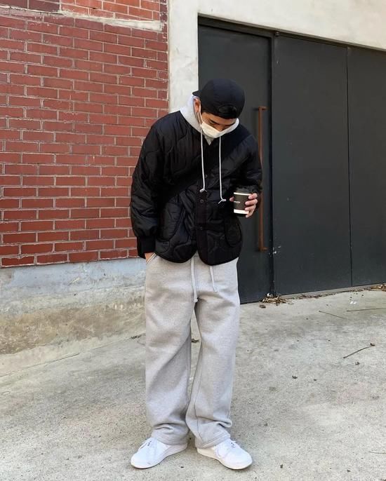 今夏令人上瘾的“校服”套装