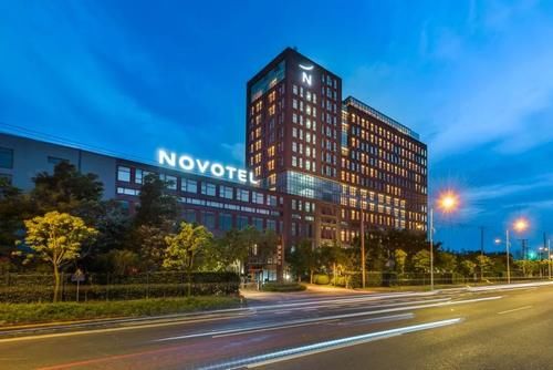 中年|999的迪士尼酒店补库存了!顺便盘点迪士尼周边怎么住?