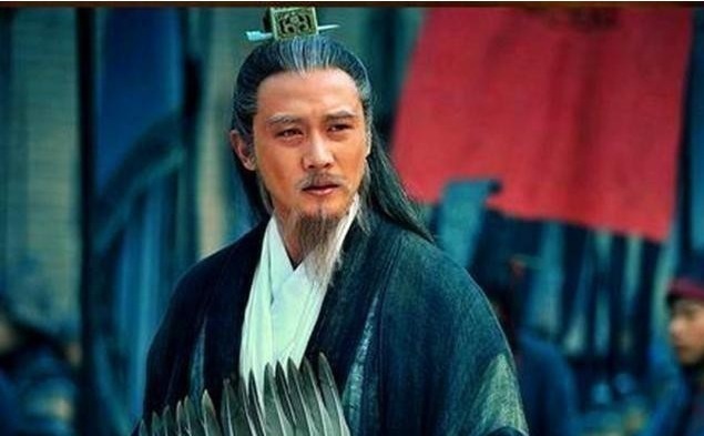 刘焉|投降刘备献上守寡亲妹,摇身一变成国舅,后位列五虎将之一