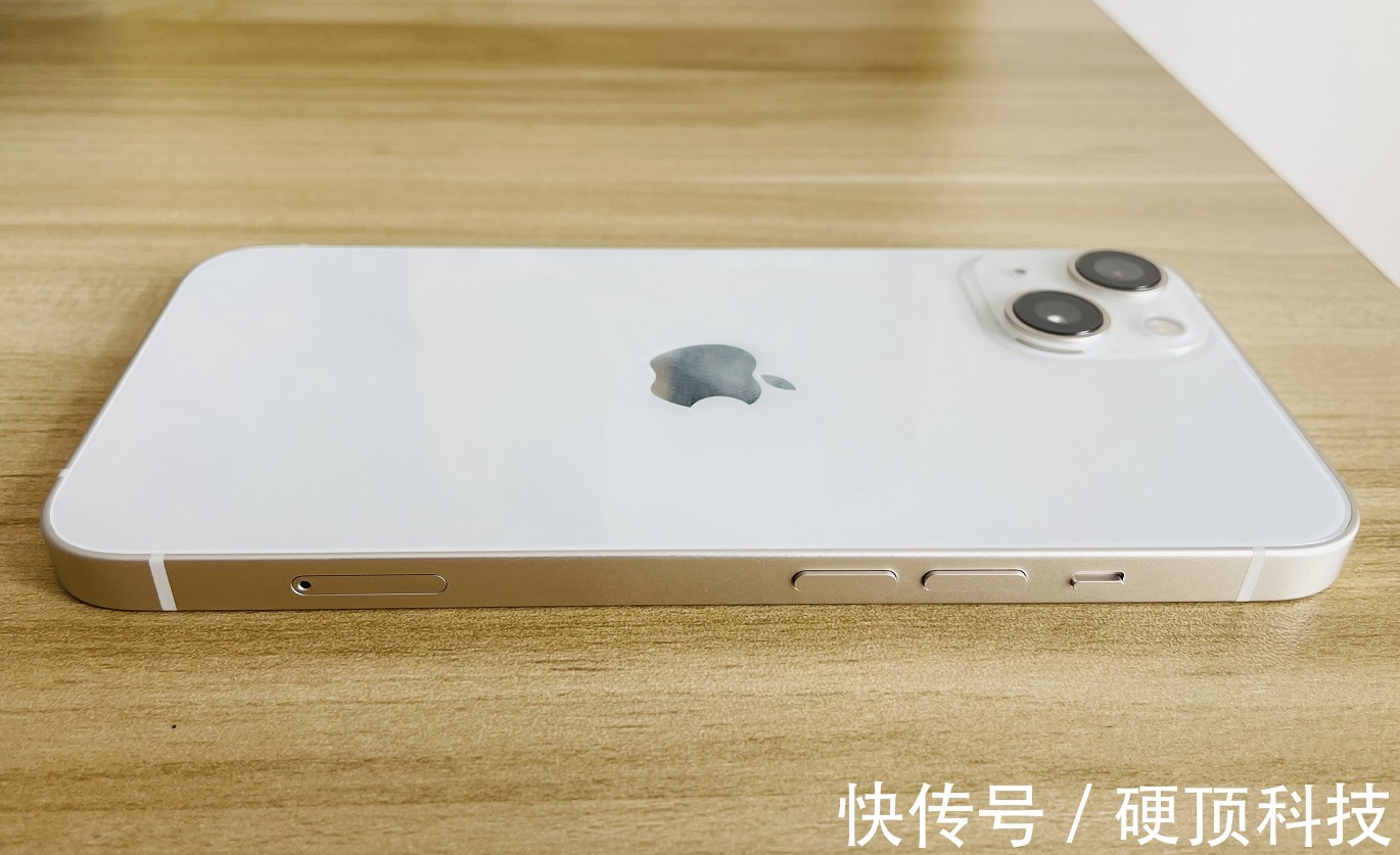 哈苏|6K预算买iPhone13还是国产旗舰？来看看我的个人看法