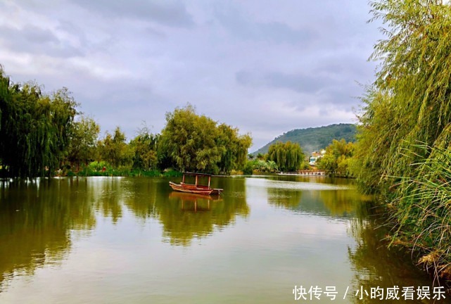 月亮湾湿地公园|月亮湾湿地公园，如不是看到抚仙湖，真以为自己来到了海南三亚