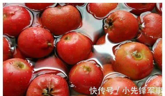 西瓜|孕妈在孕期,4种水果平时尽量少吃,不然对母子俩都没好处