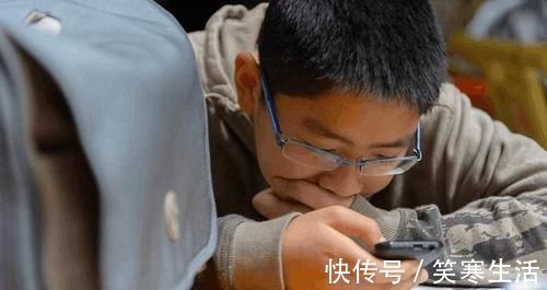 对手机|一部手机毁掉12岁少年手机给孩子带来快乐,但也在悄悄毁了他
