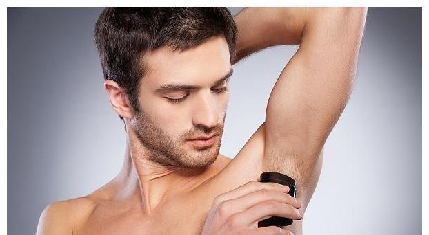 腰部|男人洗澡时，越爱搓“这地方”，肾脏可能越强健，你洗对了吗？