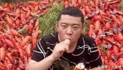 龙虾|网红吃播,假到什么程度辣酱是果汁,龙虾是塑料,连人都是假的