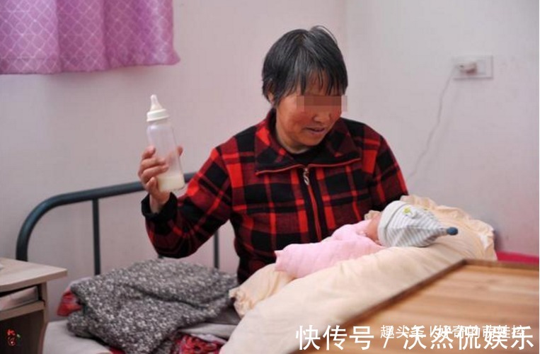 老一辈|“妈,你回老家吧”,儿子只喝奶奶泡的奶,爸爸偷尝一口生气赶人