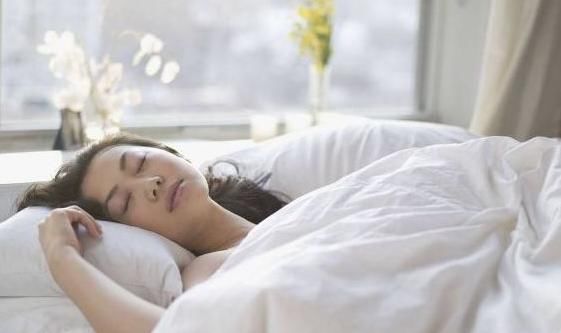 血液循环|夫妇不穿衣服睡觉,身体将收获几大喜事,第三个男人可能很高兴