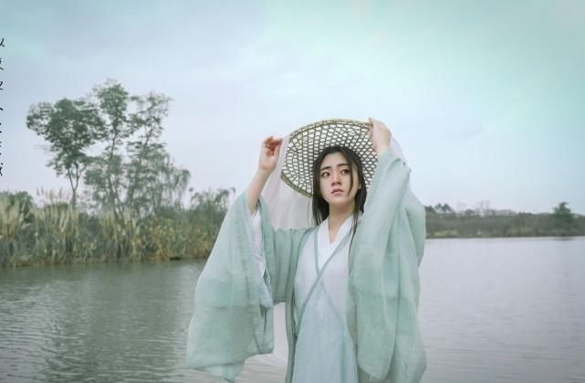 梦天$短命诗人一首诗被后世盛赞,最后两句想象奇妙,学者:李白难及