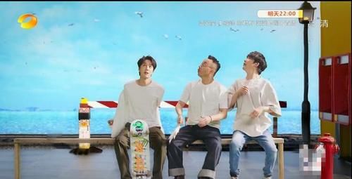 汪涵|湖南衛(wèi)視《天天向上》準(zhǔn)時(shí)播出，未出現(xiàn)錢楓畫面，主持人只剩三位