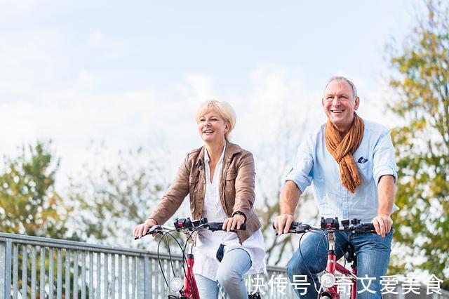 大脑供血|大脑供血不足,不要再碰这2物,不然头上血管容易堵住