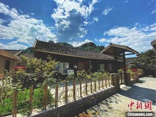 老屋变民宿 贵州山民春节“不打烊”