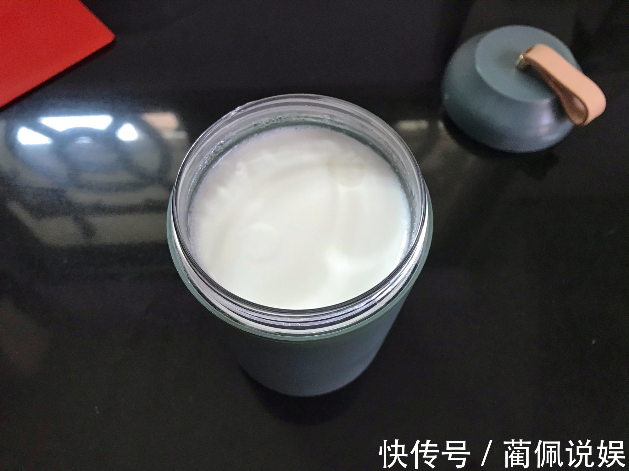 酸奶和坚果是绝配,学会此做法,孩子零食不用买了,营养又解馋