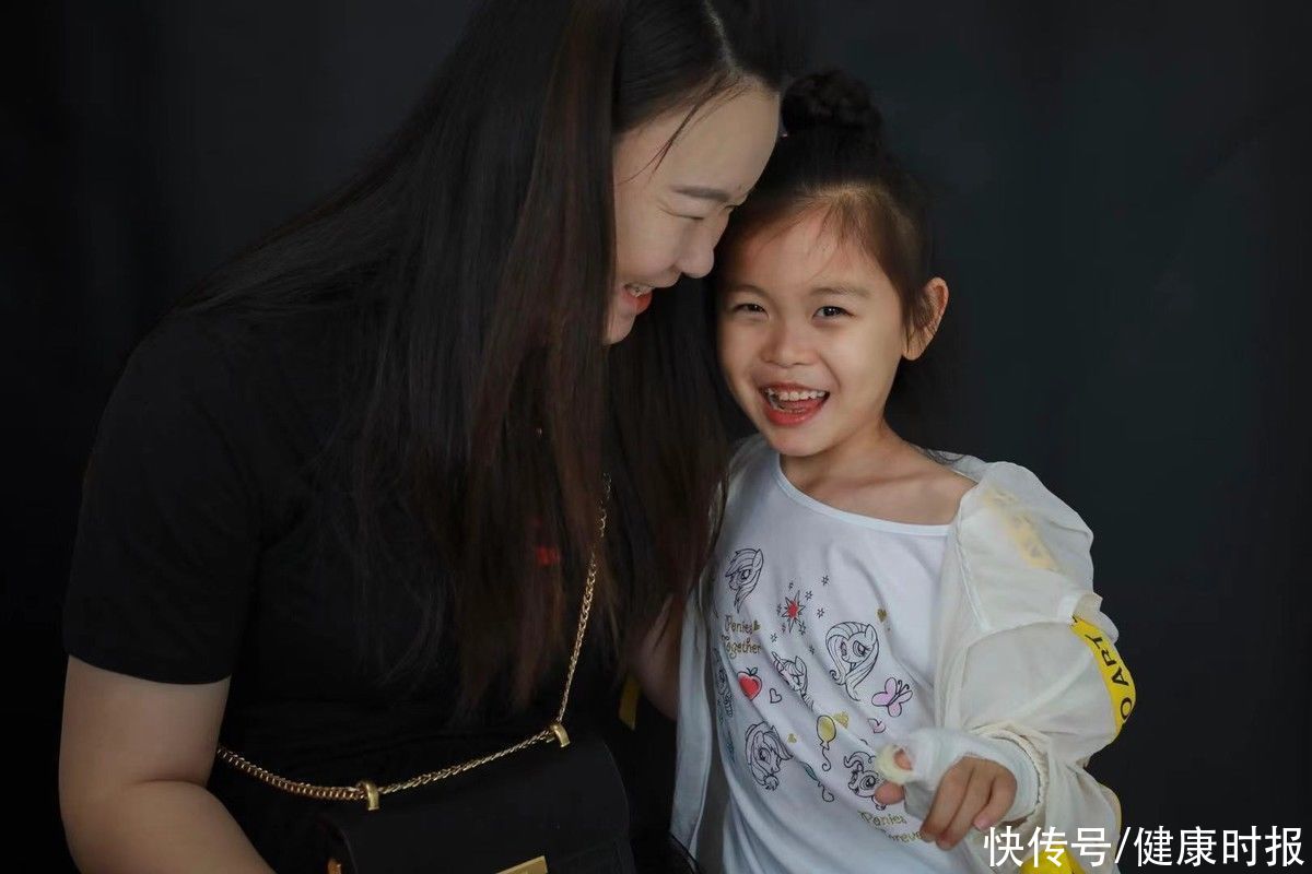 微笑|这个夏天,100多位患者“愈后的微笑”火了!拍摄者说:都是我亲自接触过的患者