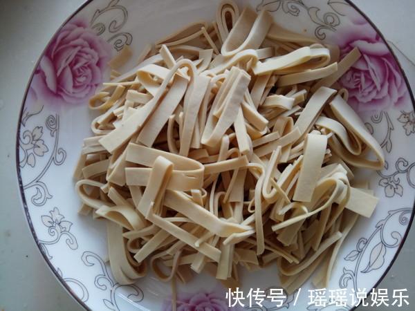 豆腐皮|“天然黄体酮”是它,隔三岔五吃,脸蛋红润有光泽,像剥了壳的蛋