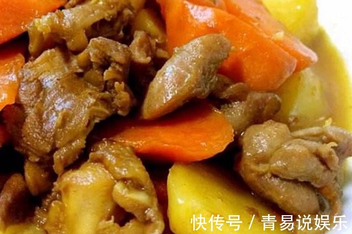 第一次带女朋友回农村老家，妈妈做4个菜招待，不料却换来分手