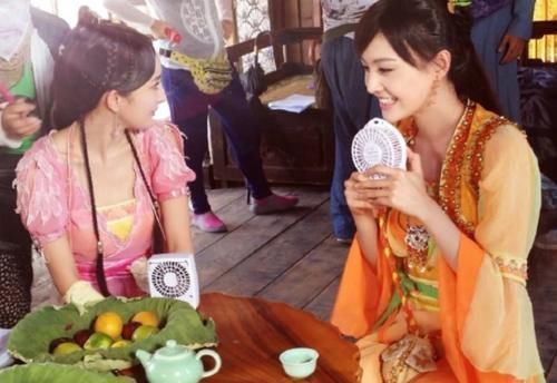 古剑奇谭|杨幂郑爽首度同框破不和，录节目有说有笑，6年后古剑两姐妹发展呈两个极端